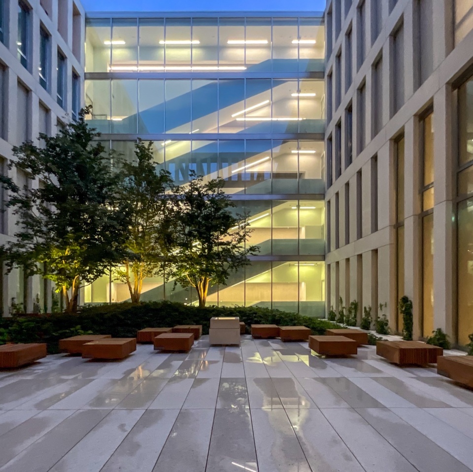 Polish Embassy in Berlin by JEMS Architekci