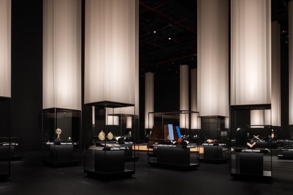 Second Edition of Islamic Arts Biennale Opens in Jeddah with OMA Designed Scenography