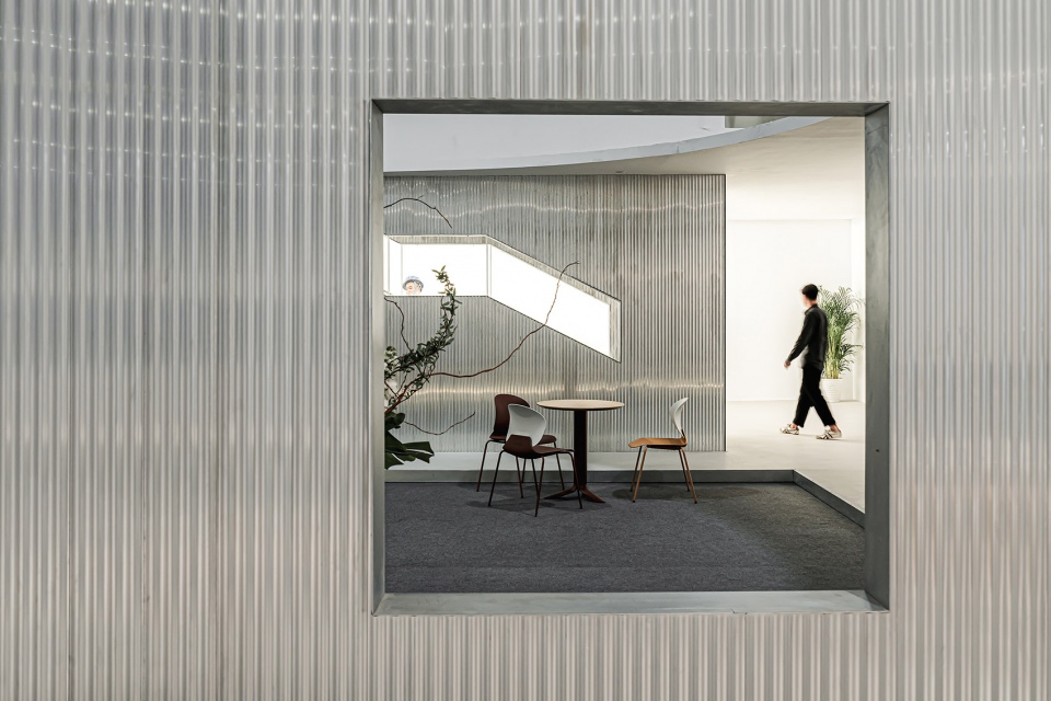 ciff 2024 guangzhou sanlang furniture booth by mutual architecture