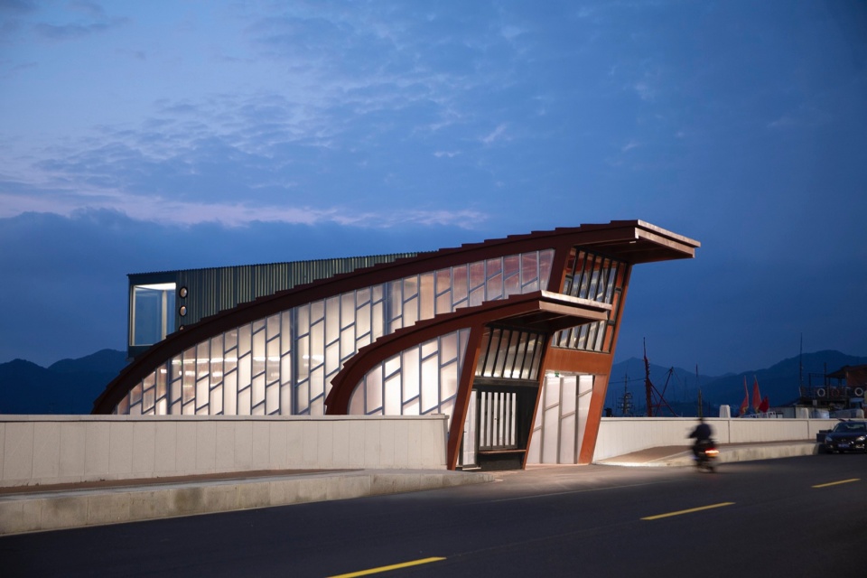 Dongmen Pier Renovation
