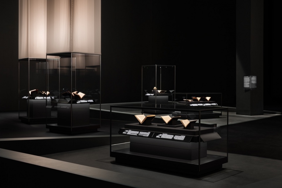 Second Edition of Islamic Arts Biennale Opens in Jeddah with OMA Designed Scenography