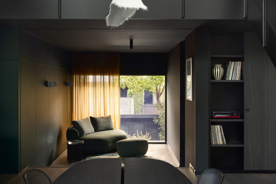 Hotel House Splinter Society Architecture