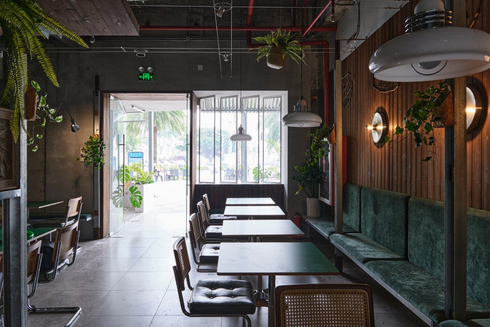 wooh asia bistro design description by je atelier