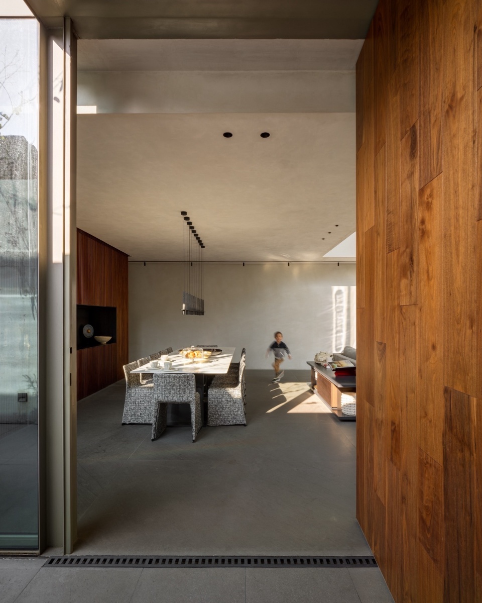 Carpatos by Ignacio Urquiza Arquitectos