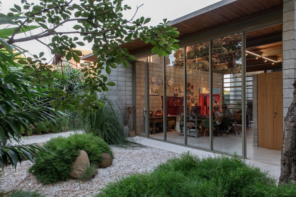 Atelier and Residence EA AMZ Arquitetos