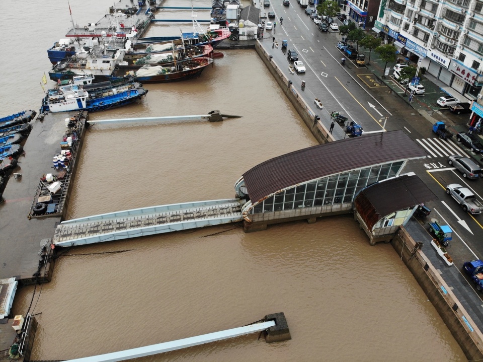 Dongmen Pier Renovation