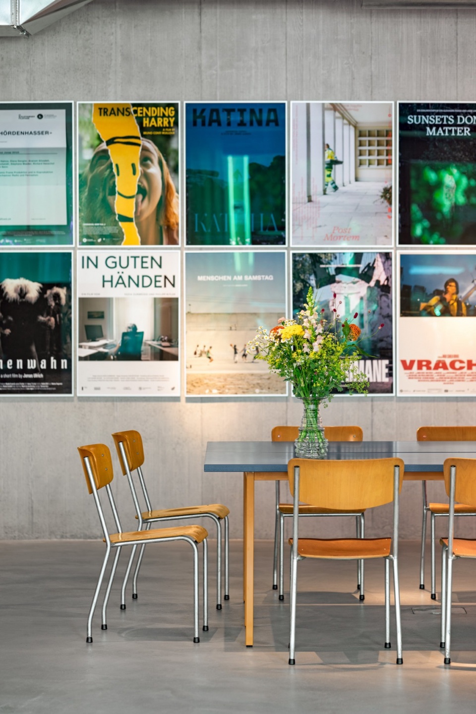 Dynamic Frame by balbek bureau