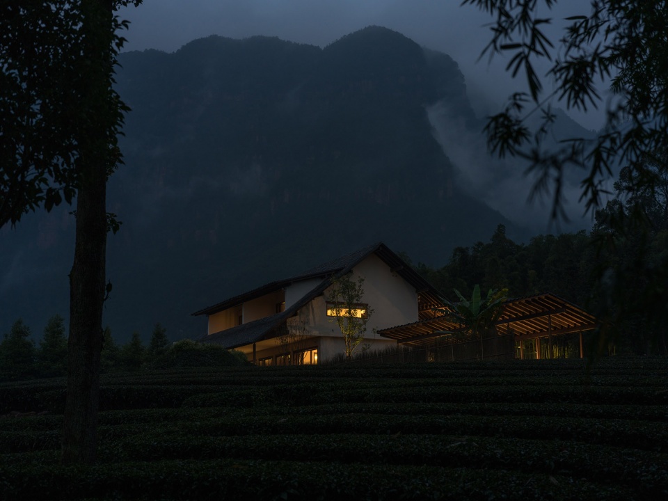 mountain retreat by archmit