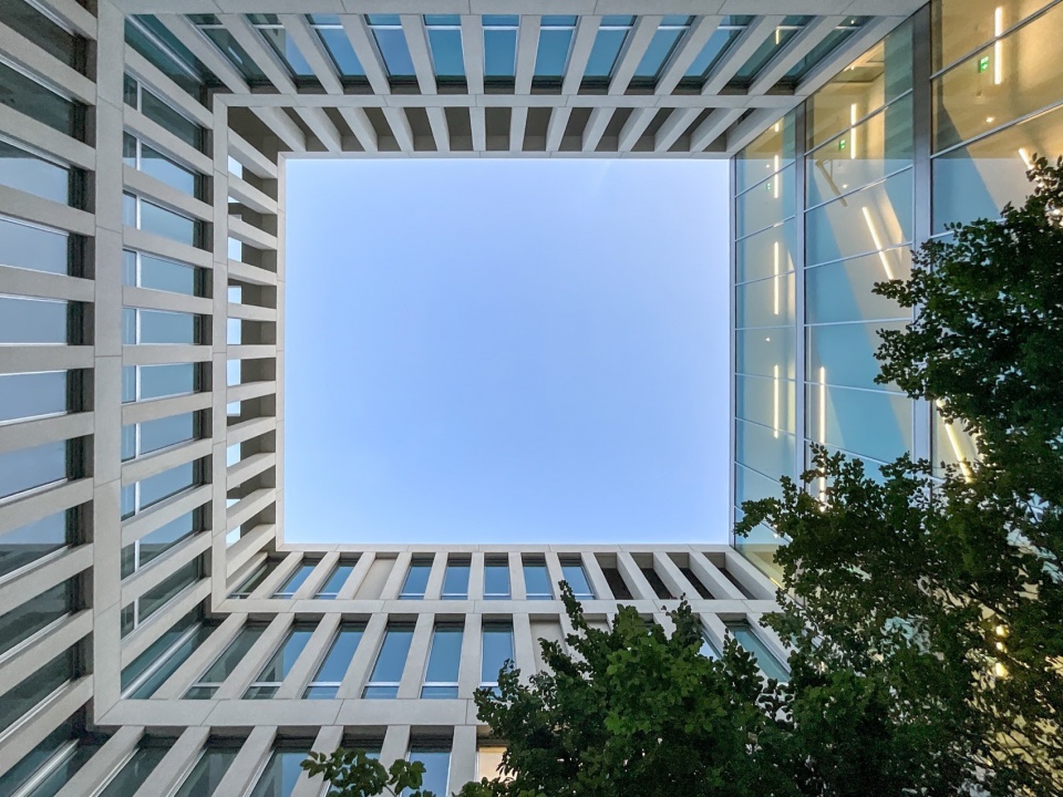Polish Embassy in Berlin by JEMS Architekci