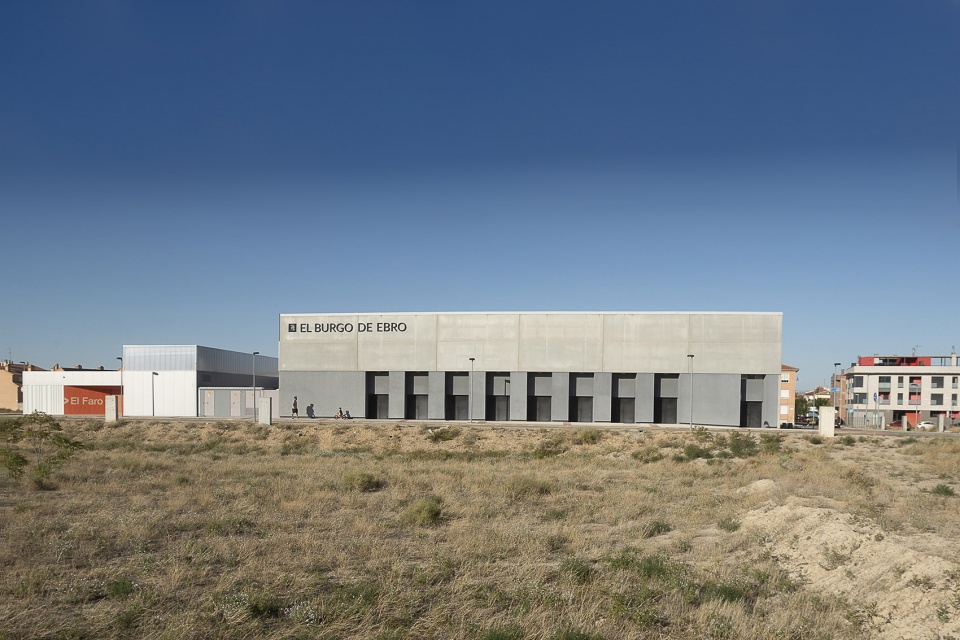 cemube multipurpose cultural facility by juan carlos salas
