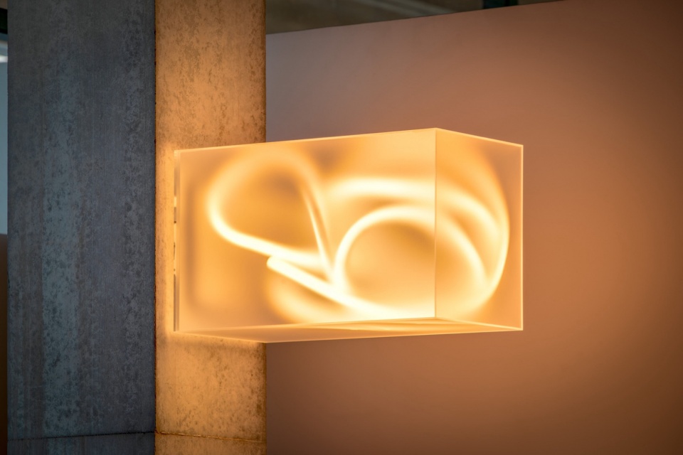 Dynamic Frame by balbek bureau
