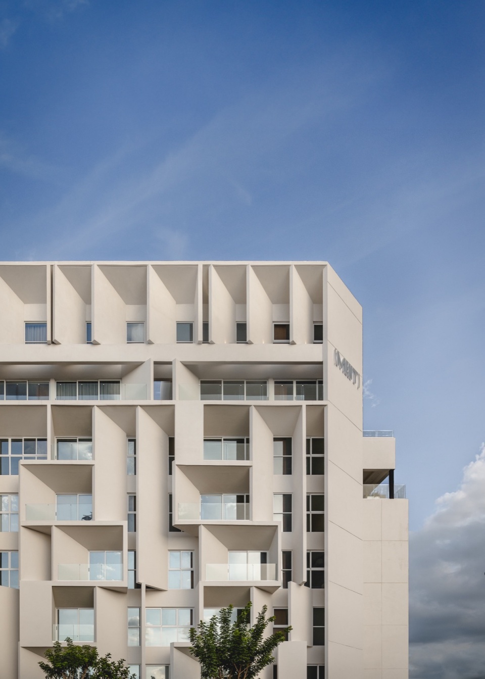 Ment Arkham Projects Desnivel Arquitectos