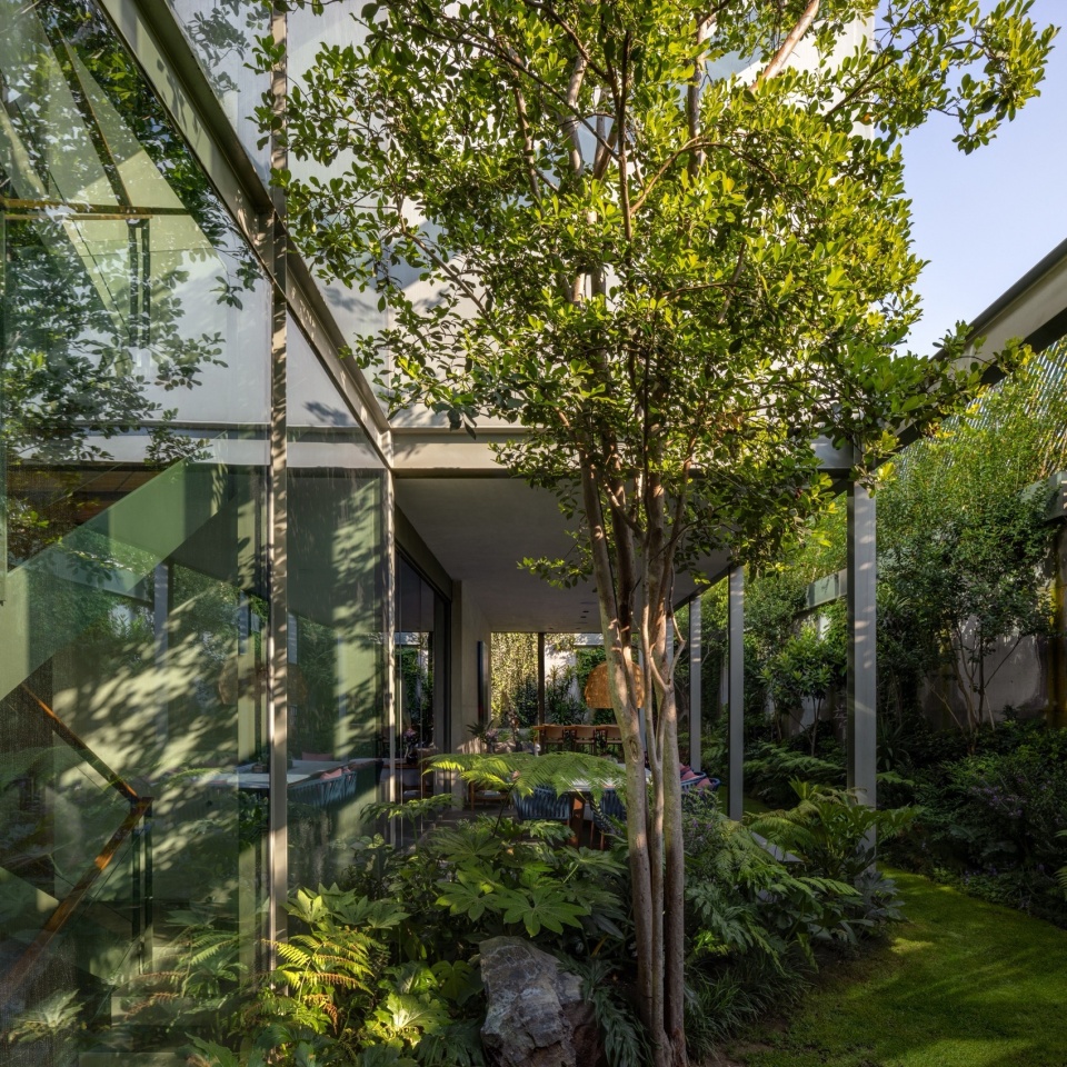 Carpatos by Ignacio Urquiza Arquitectos