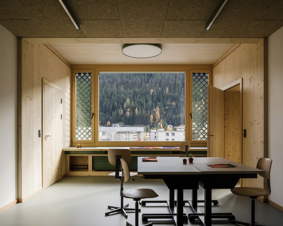 transformation of school davos by cura architekten