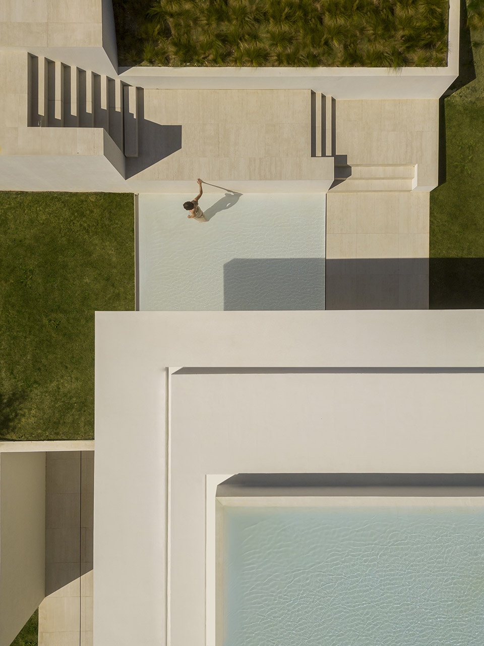 house in sotogrande by fran silvestre arquitectos