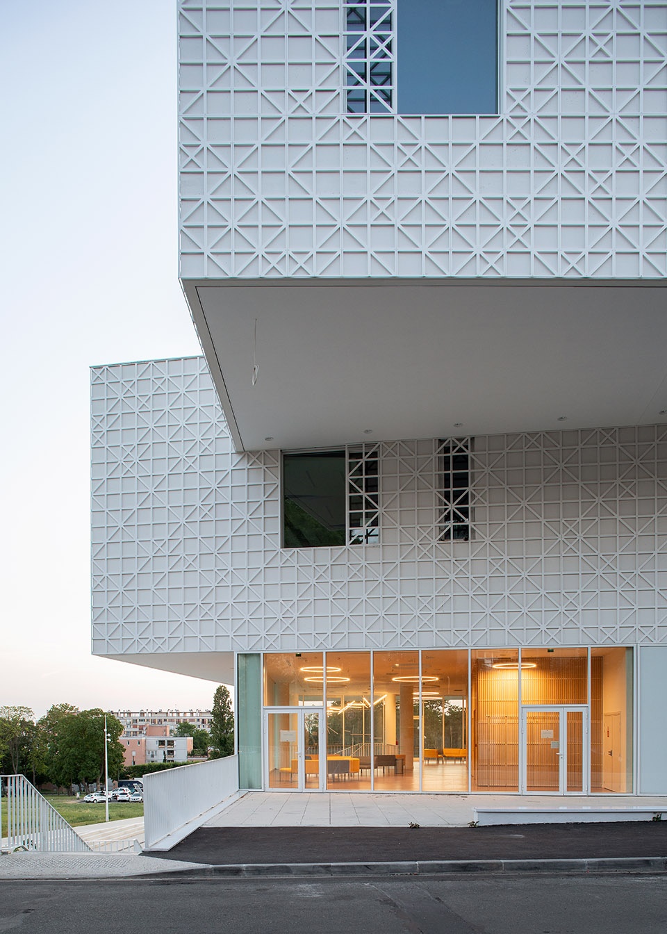 Gilbert Klein Conservatory of Arts