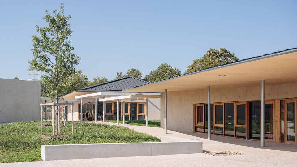 claudine hermann school by sam architecture