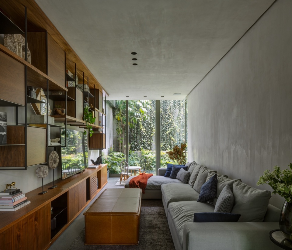 Carpatos by Ignacio Urquiza Arquitectos