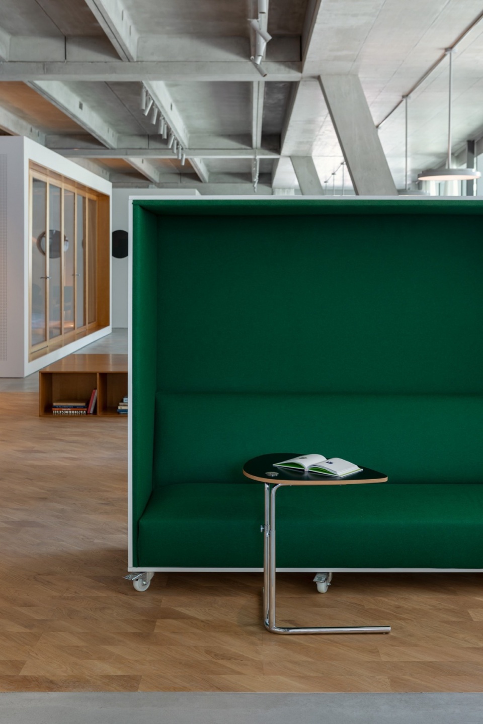 Dynamic Frame by balbek bureau
