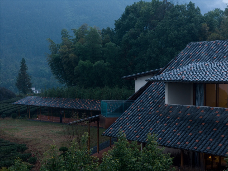 mountain retreat by archmit