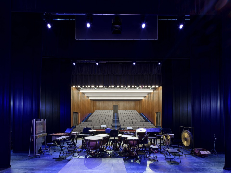 teatro borsoni by arw associates