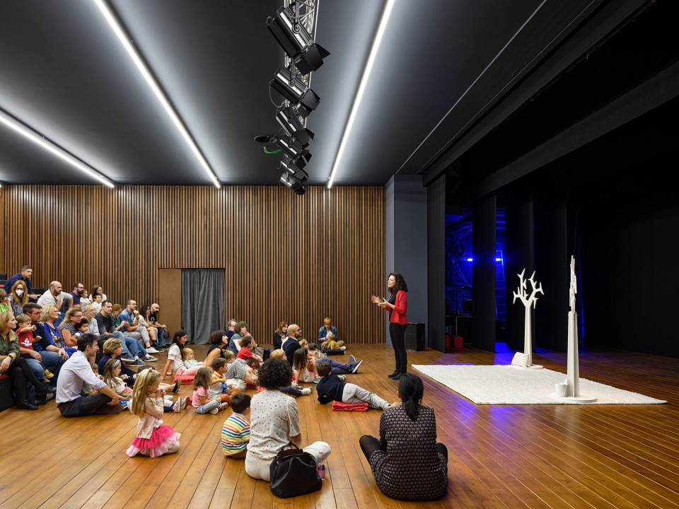 teatro borsoni by arw associates