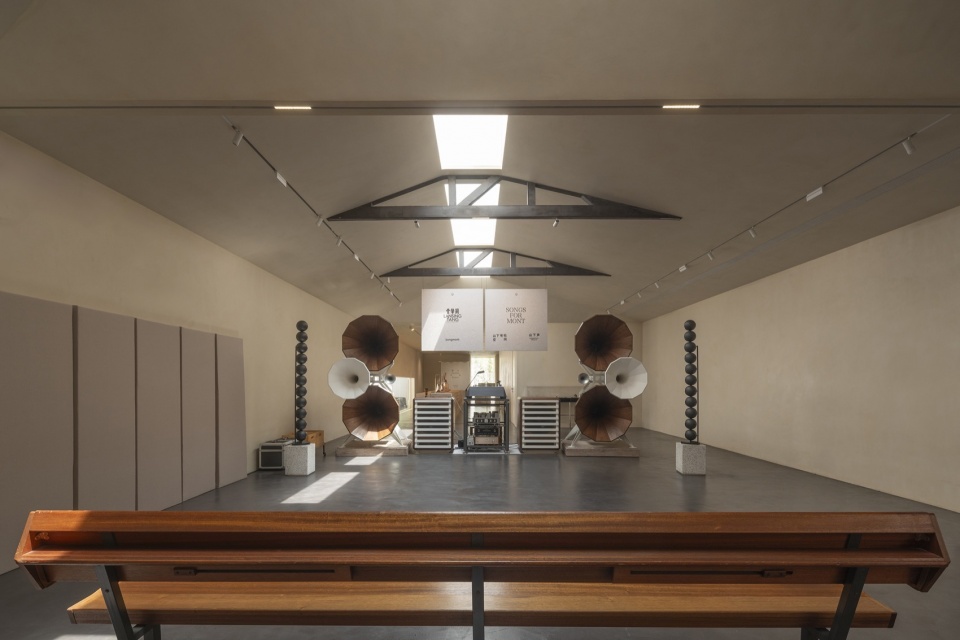 Songmont Space by ARCHSTUDIO
