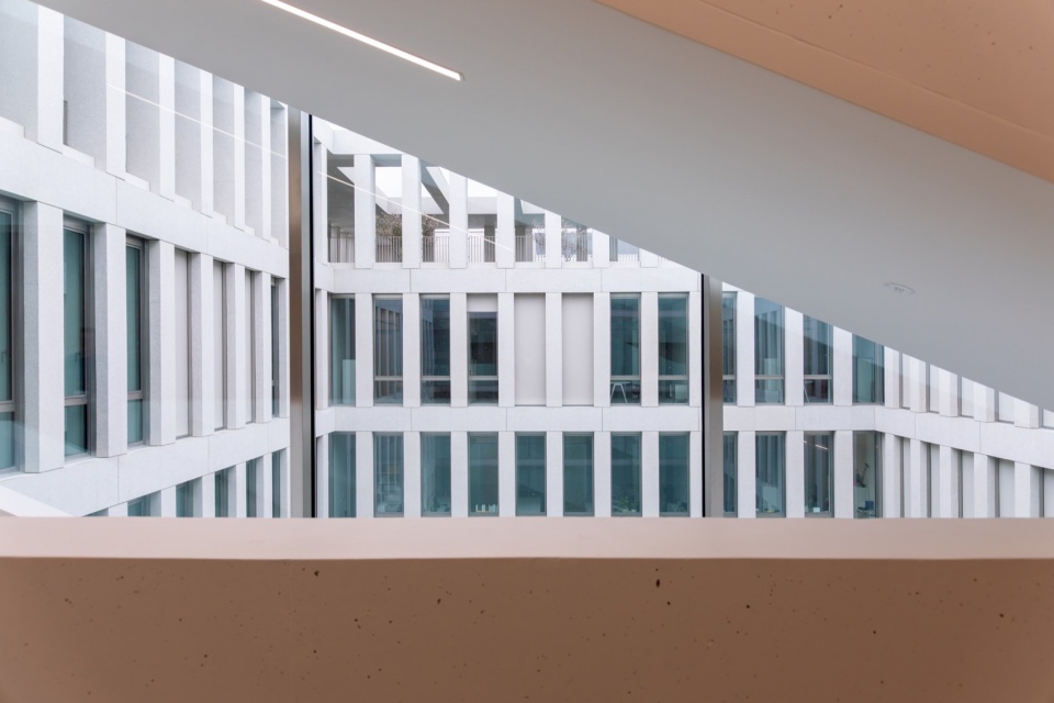 Polish Embassy in Berlin by JEMS Architekci