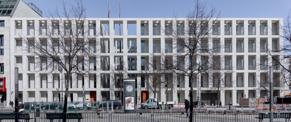 Polish Embassy in Berlin by JEMS Architekci