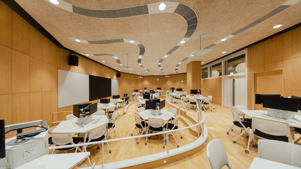 Lecture Theatre B4 lingnan university flipped lecture theatres