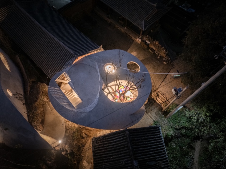 Mushroom library for Children in Yunnan