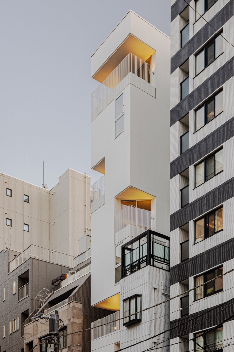 Hotel Rakuragu by kooo architects
