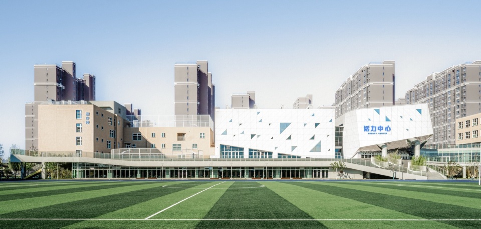 Run Tang School by Inclusive Architectural Practice