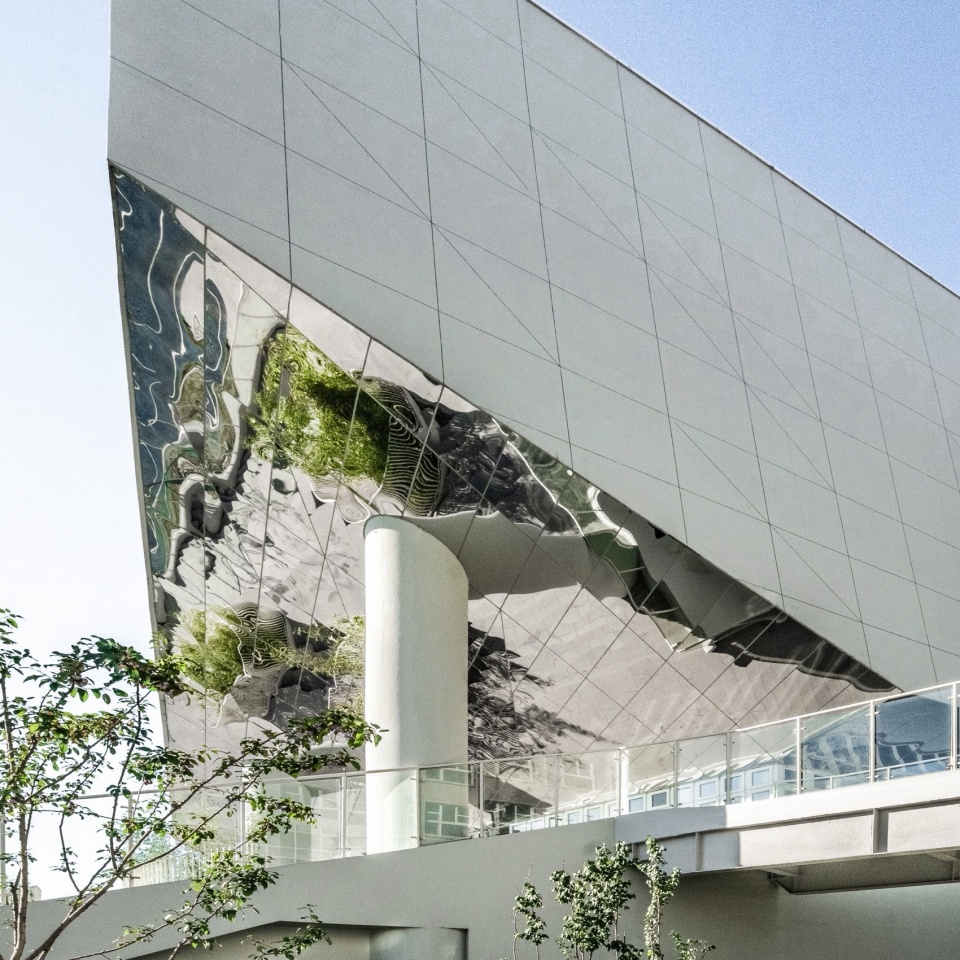 Run Tang School by Inclusive Architectural Practice