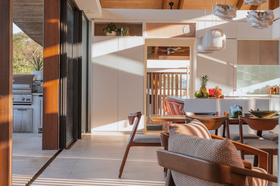 Villa aurea by Studio Saxe