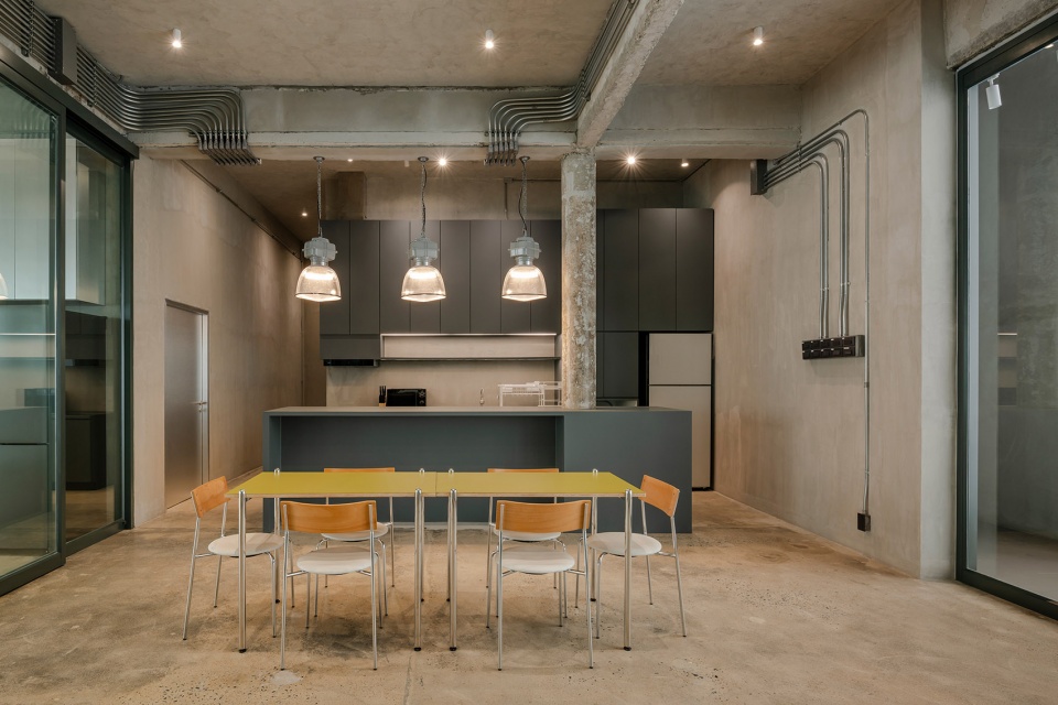 factory hq by taste space