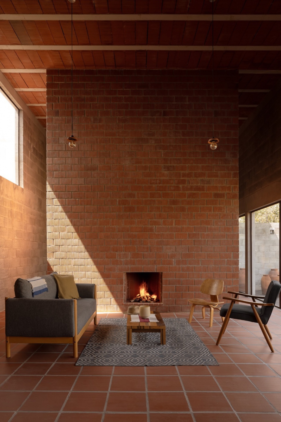 CASA NOGAL by Escobedo Soliz
