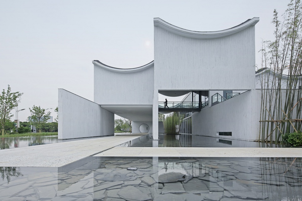 Dongyuan Qianxun community center by Scenic Architecture Office