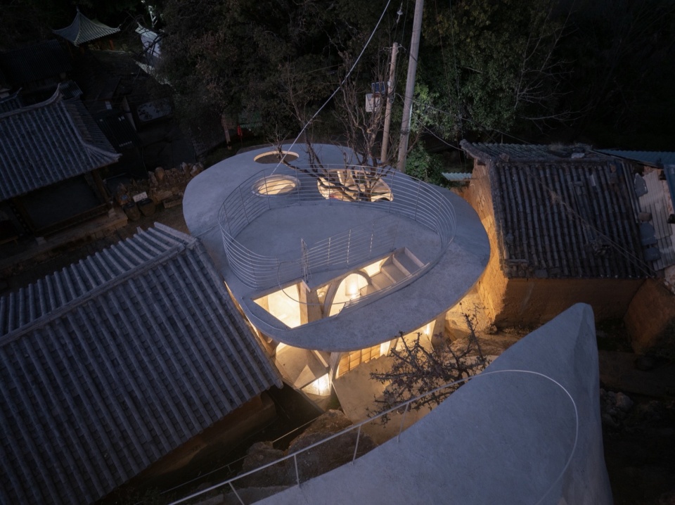 Mushroom library for Children in Yunnan