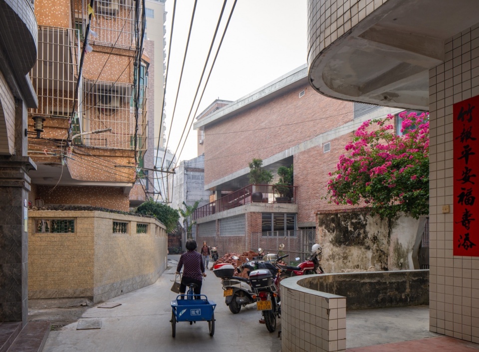 Wuyang Cultural Station by WAU Design