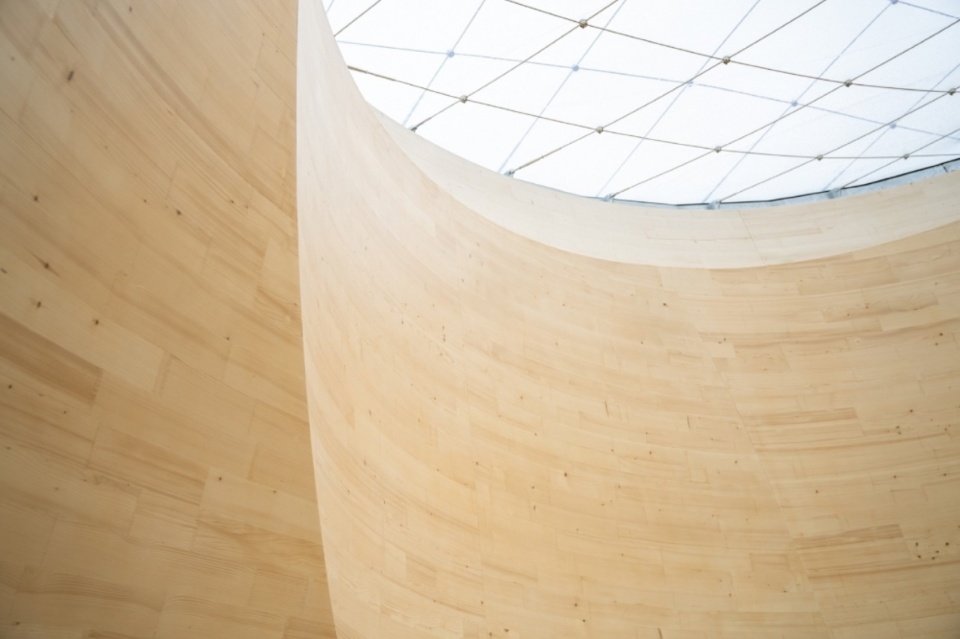 Atrium Blumer Lehmann Headquarters by ICD