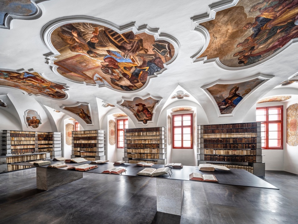 Library in the monastery zeliv by sepka architekti