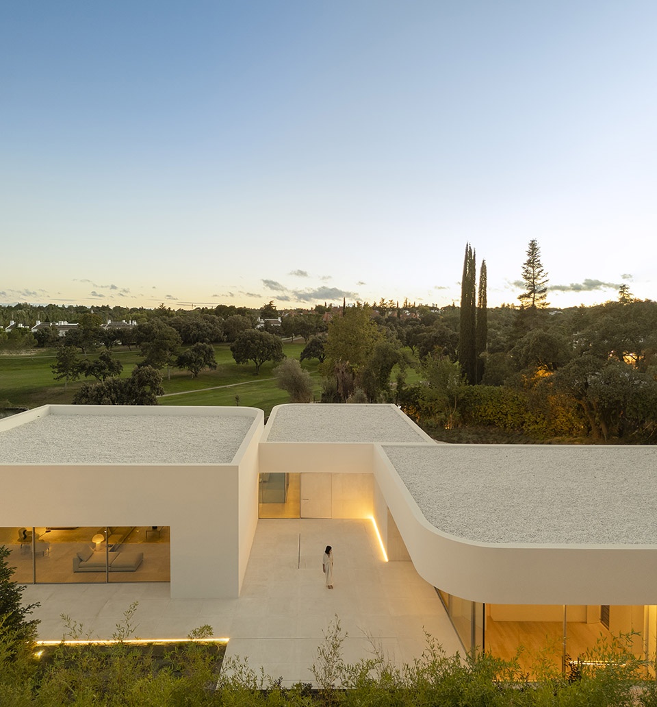 villa 18 house in la moraleja by fran silvestre arquitectos