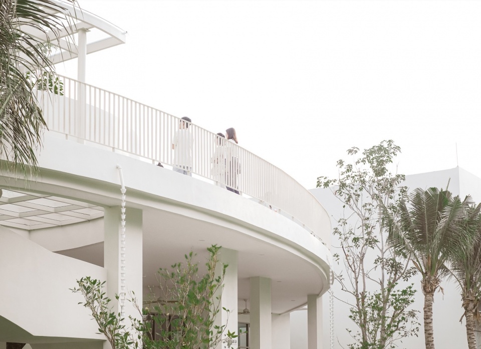 Aviyana Hua Hin by Architectkidd