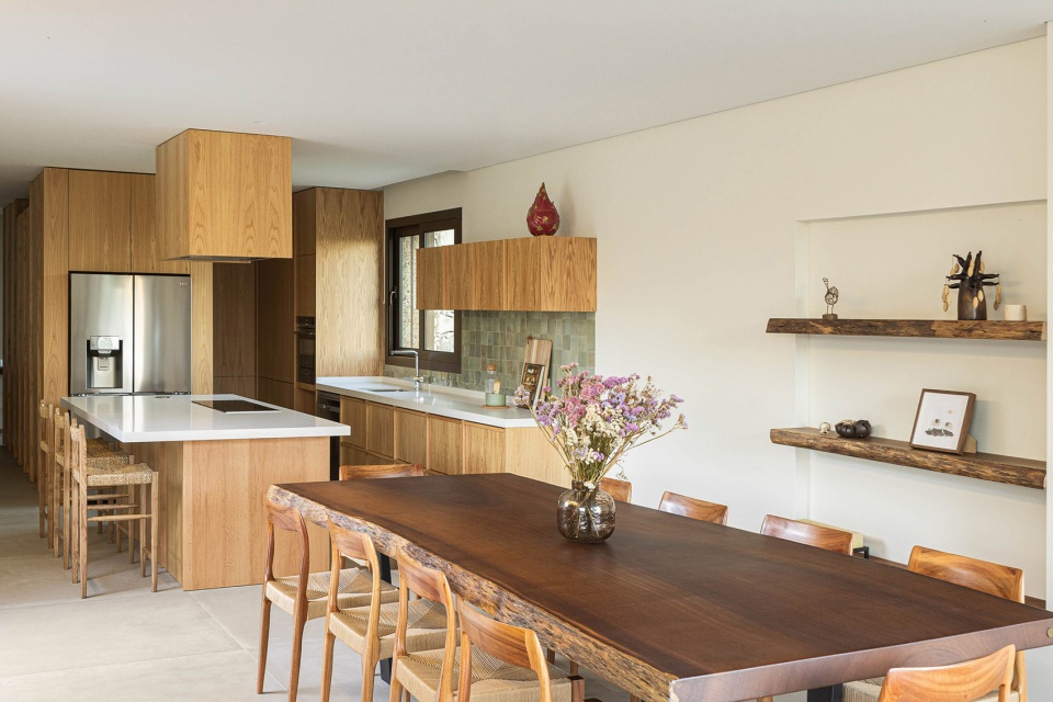 casa da levada by tsou arquitectos