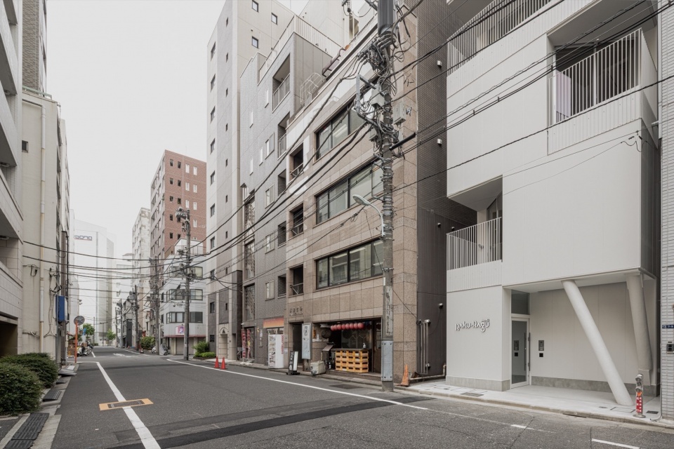 Hotel Rakuragu by kooo architects