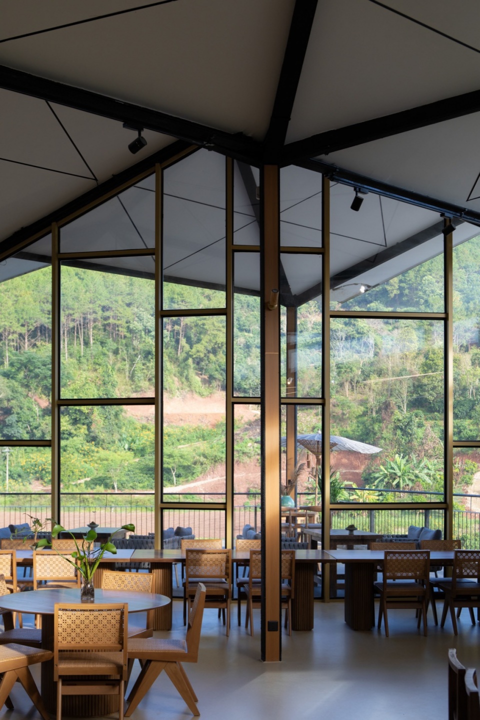Pu er Beautiful Star Village Coffee Center