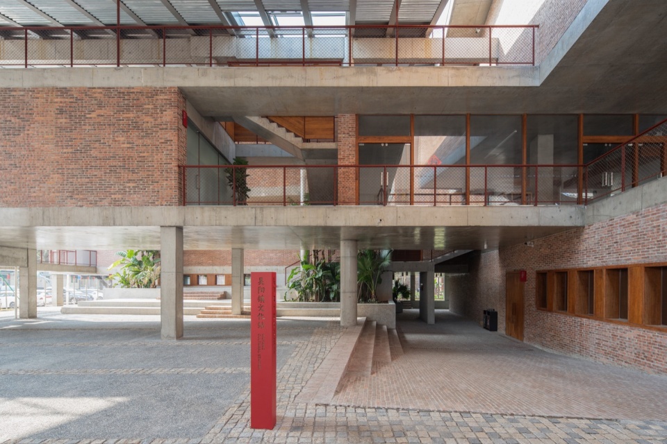 Wuyang Cultural Station by WAU Design