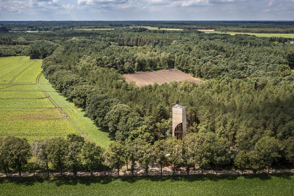 watchtower einderheide for humans and animals by next architects