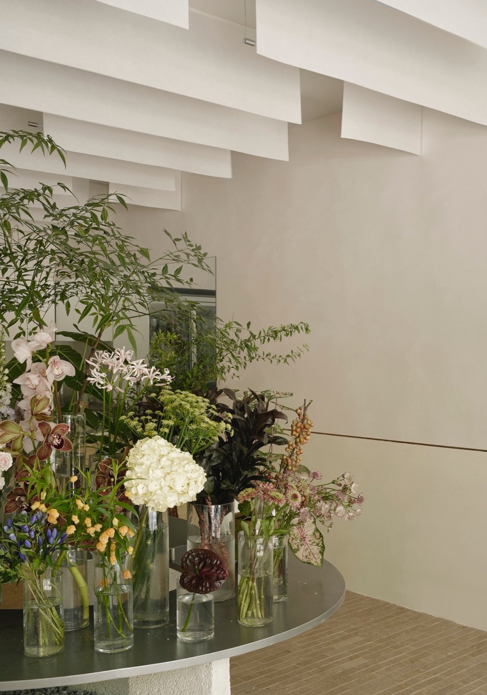 Morning Flower Shop by Modum Atelier